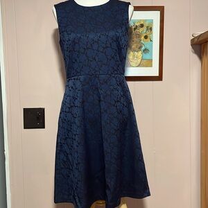 Ann Taylor navy and black dress size 8